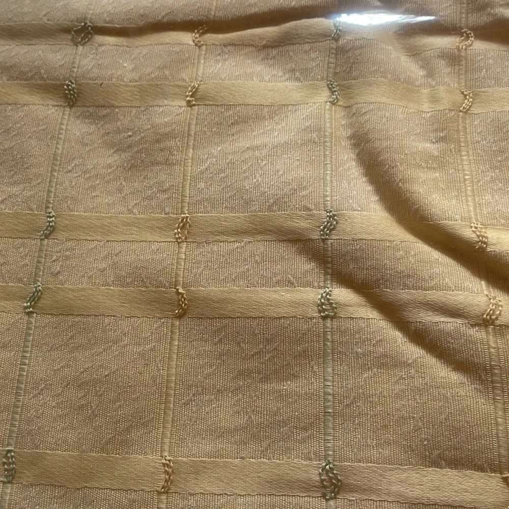NEW Damask Reversible Bedspread! Full